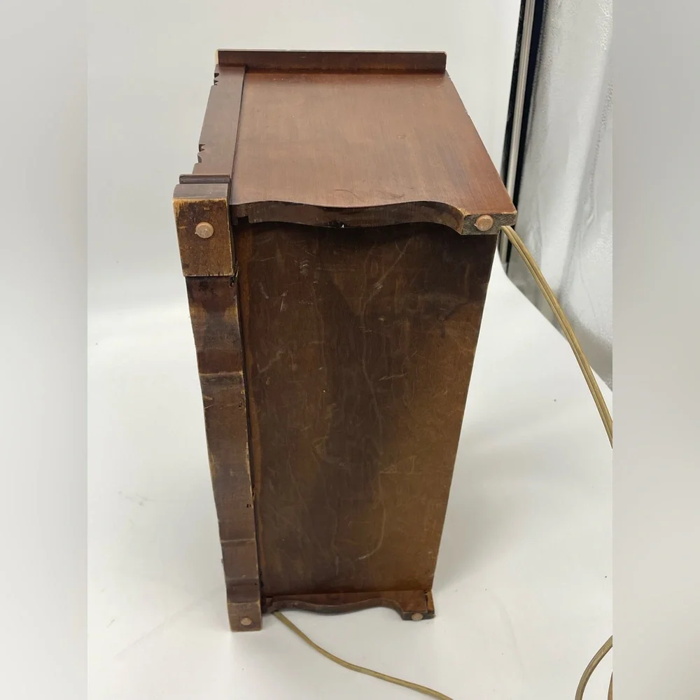 Vintage RCA Solid State Dual Speaker AM FM Radio RLC-62L - Picture 7 of 10